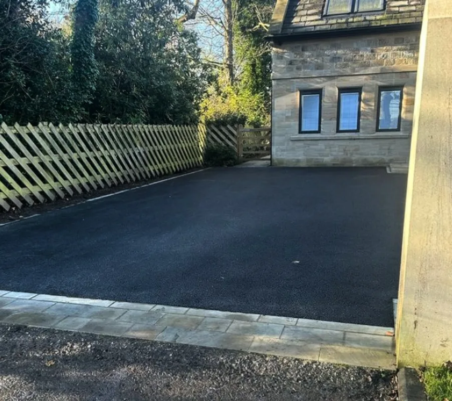 Tarmac Driveway Contractor Huddersfield